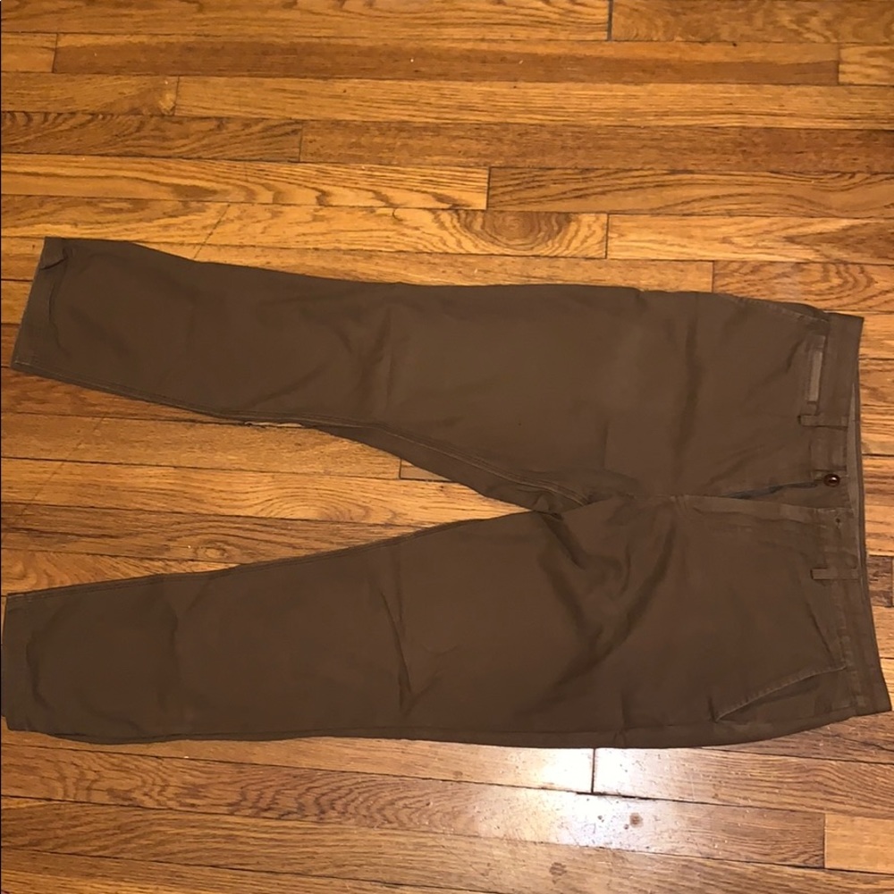 Fred Perry khaki pants